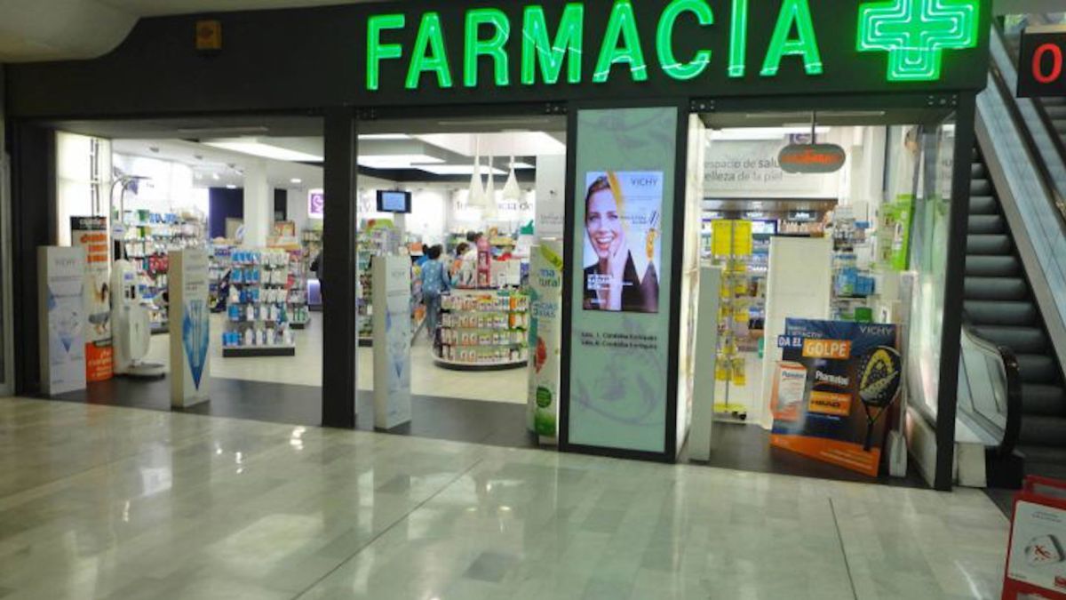¿Cómo abrir una farmacia en México? Permisos y pasos