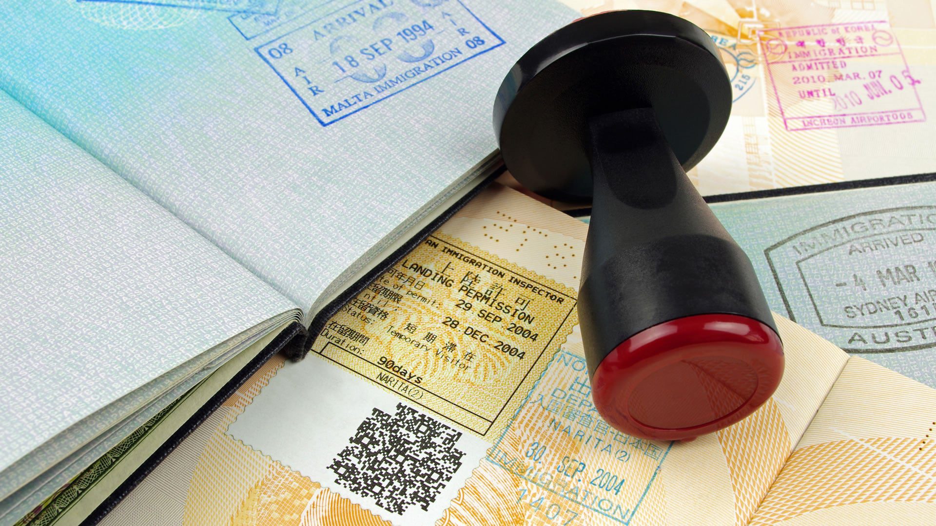 ¿Cómo solicitar el permiso de trabajo para venezolanos en Chile?