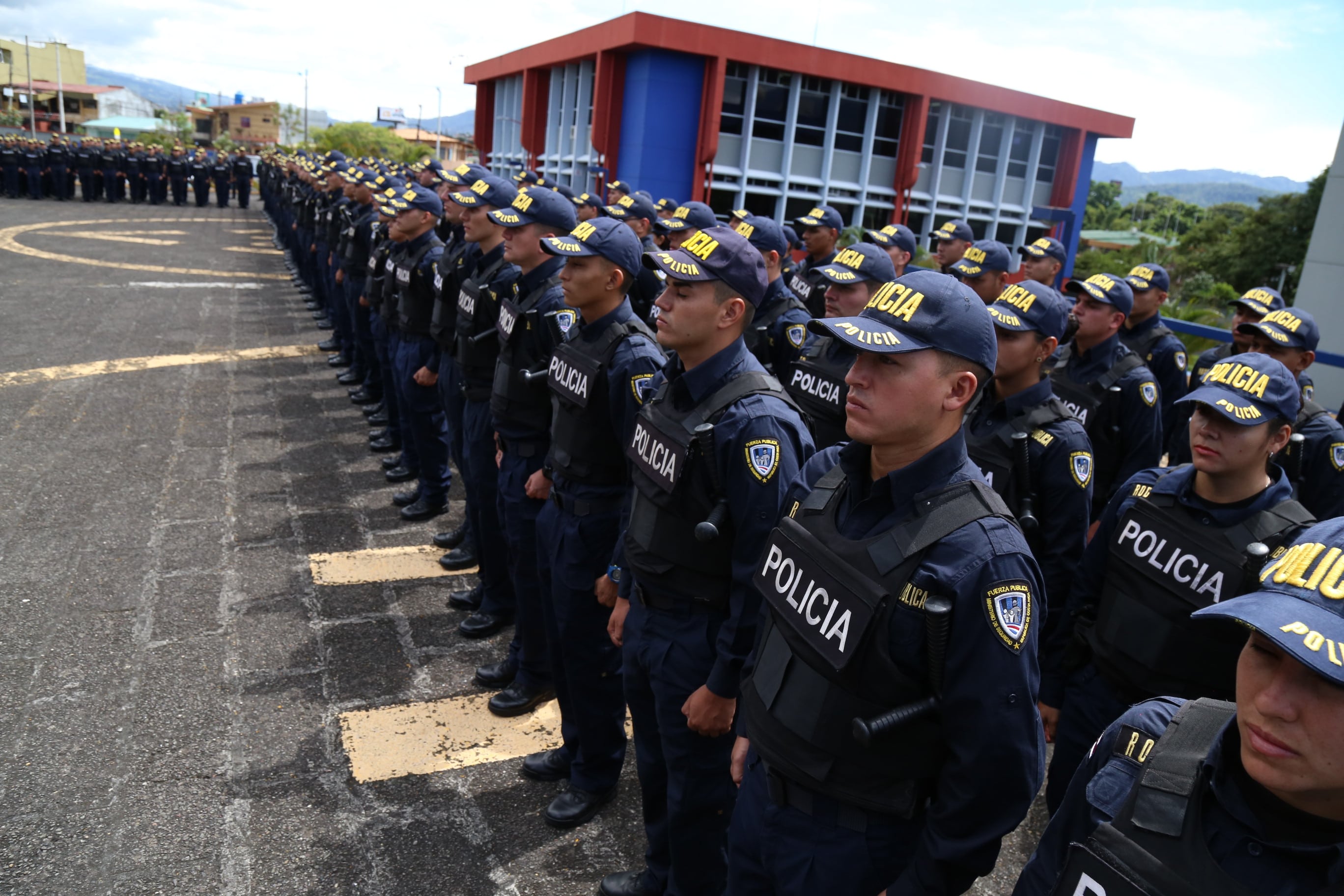 Pasos y requisitos para ser policía en Costa Rica: Misión y visión
